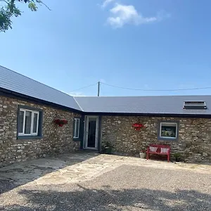 Holiday home Sanctuary 